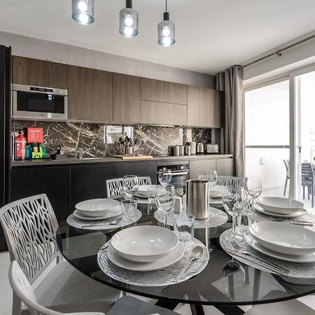 Brand New 3Br Apartment Close To All Amenities 세인트폴스베이 외부 사진