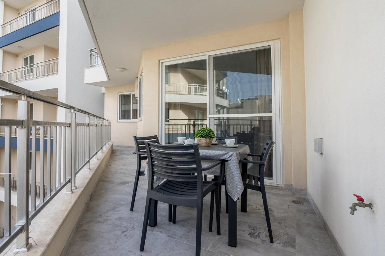 Brand New 3Br Apartment Close To All Amenities 세인트폴스베이 외부 사진